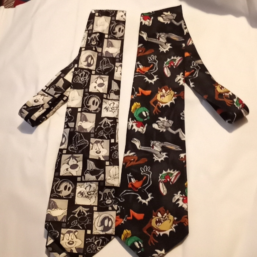 Bundle of 2 Looney Toons Silk Ties